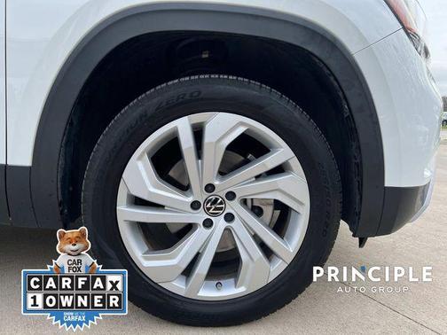 2023 Volkswagen Atlas 3.6L SE w/Technology