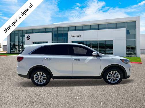 2020 Kia Sorento LX