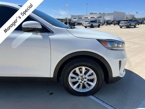 2020 Kia Sorento LX