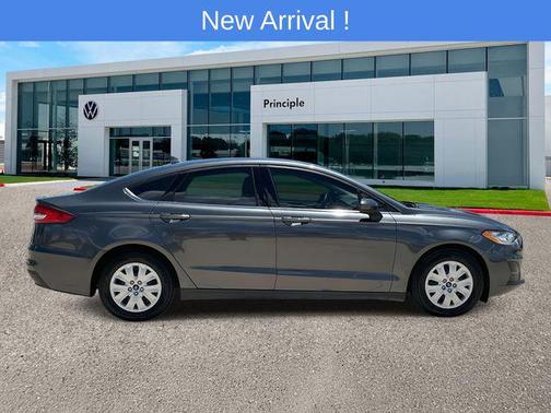 2020 Ford Fusion S