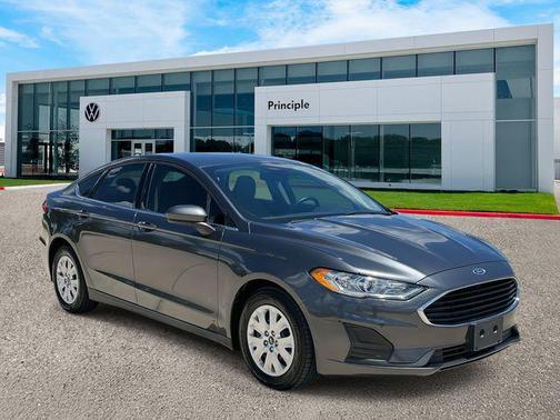 2020 Ford Fusion S
