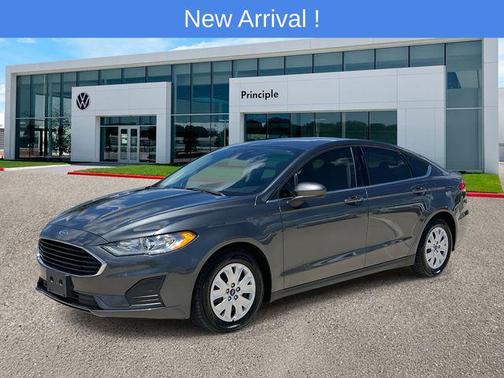 2020 Ford Fusion S