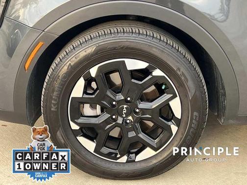 Gravity Gray 2024 Kia Sorento S