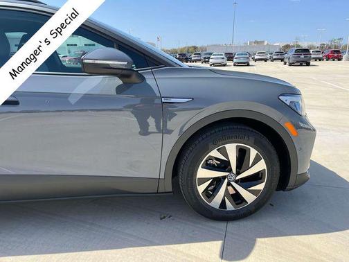 2025 Volkswagen ID.4 Standard
