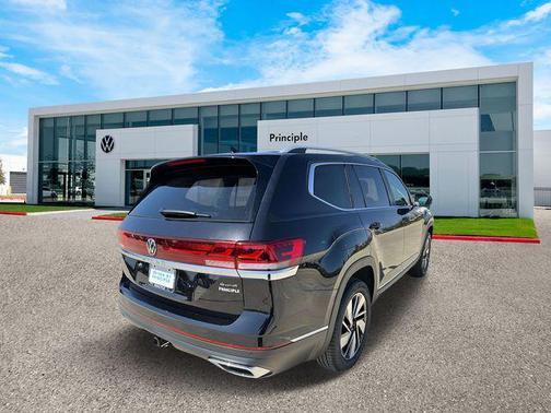 2025 Volkswagen Atlas 2.0T SEL