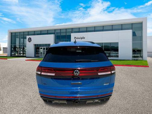 2025 Volkswagen Atlas Cross Sport 2.0T SEL