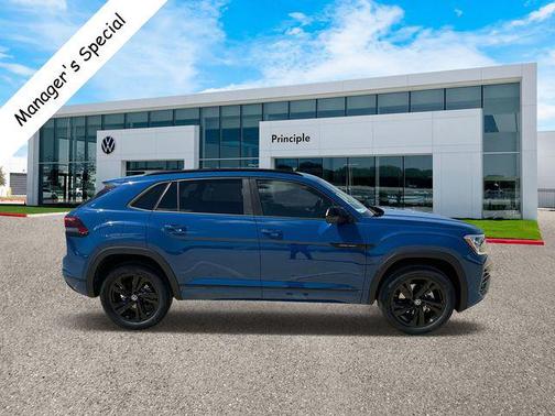 2025 Volkswagen Atlas Cross Sport 2.0T SEL