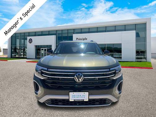 2025 Volkswagen Atlas 2.0T Peak Edition