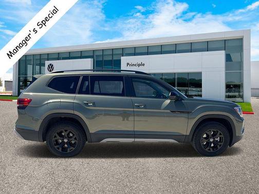 2025 Volkswagen Atlas 2.0T Peak Edition