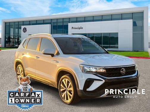 2023 Volkswagen Taos 1.5T SE