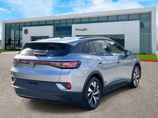 2023 Volkswagen ID.4 Pro