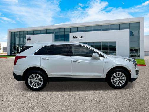 2018 Cadillac XT5 Base