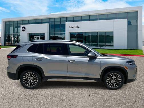 2025 Volkswagen Tiguan 2.0T S