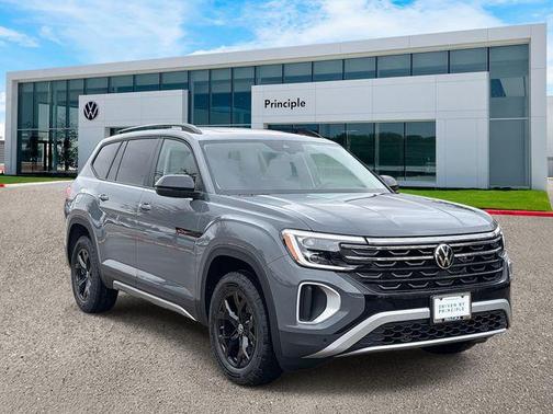 2026 Volkswagen Atlas Peak Edition