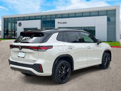 2026 Volkswagen Tiguan 2.0T SE R-Line Black 4MOTION