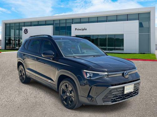 2025 Volkswagen Taos 1.5T SE Black