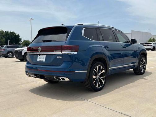 2025 Volkswagen Atlas 2.0T SEL Premium R-Line 4MOTION