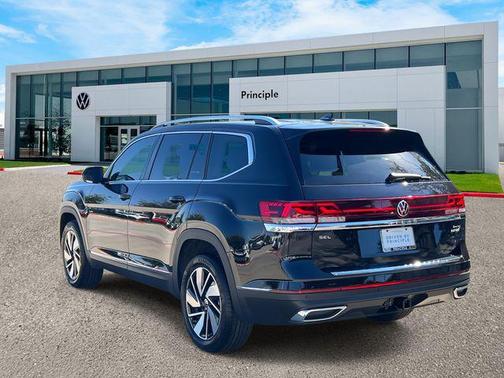 2026 Volkswagen Atlas 2.0T SEL