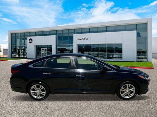 2018 Hyundai SONATA SEL