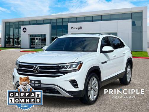 Pure White 2023 Volkswagen Atlas Cross Sport 3.6L V6 SE w/Technology