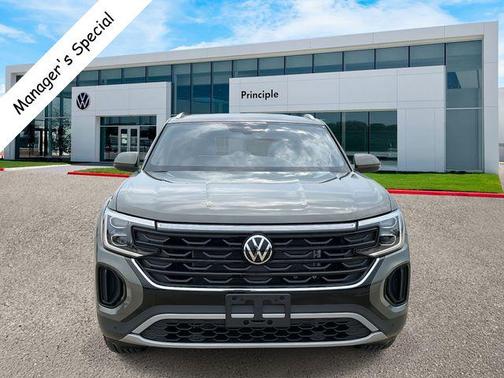 2025 Volkswagen Atlas Cross Sport 2.0T SE w/Technology 4MOTION