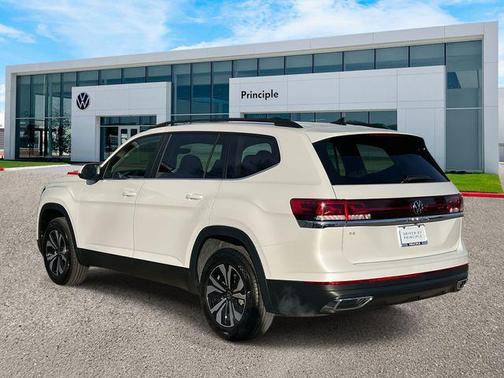 2026 Volkswagen Atlas 2.0T SE