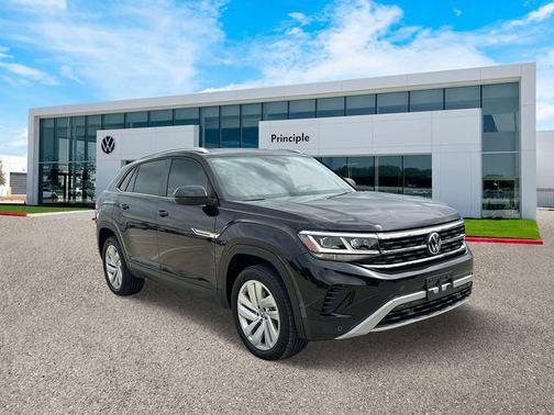 2023 Volkswagen Atlas Cross Sport 2.0T SE w/Technology