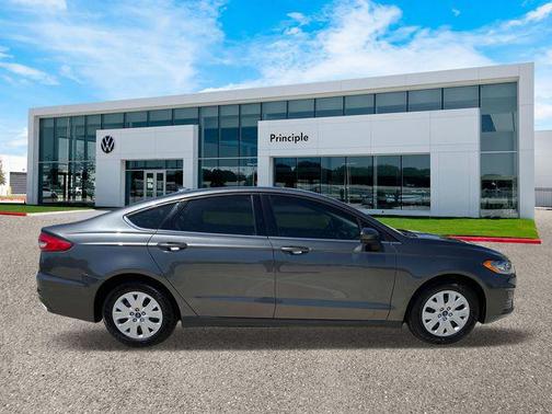 2020 Ford Fusion S