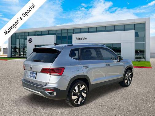 2024 Volkswagen Taos 1.5T SEL