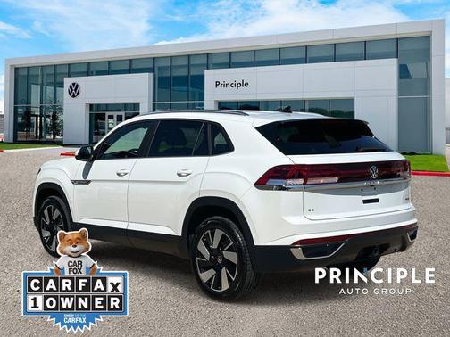 2025 Volkswagen Atlas Cross Sport 2.0T SE w/Technology 4MOTION