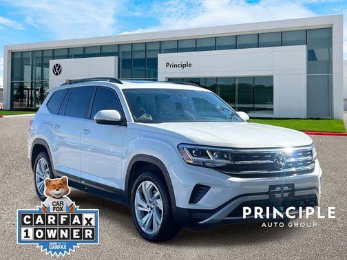 2022 Volkswagen Atlas 2.0T SE w/Technology