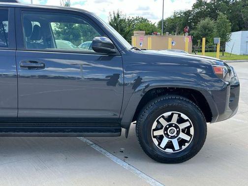 2024 Toyota 4Runner TRD Off Road