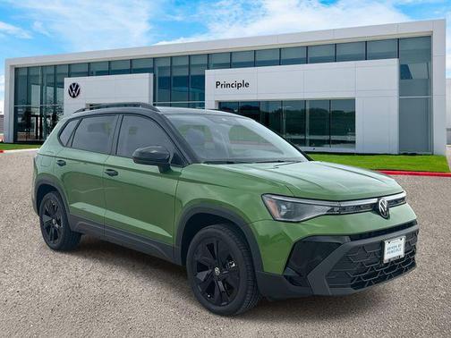2025 Volkswagen Taos 1.5T SE Black