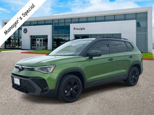 2025 Volkswagen Taos 1.5T SE Black