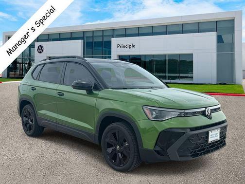 2025 Volkswagen Taos 1.5T SE Black