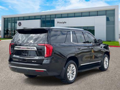 2021 GMC Yukon SLT