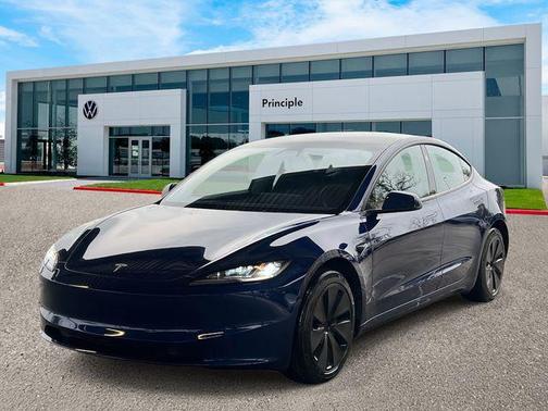 2025 Tesla Model 3 Long Range