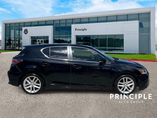 Obsidian 2015 Lexus CT 200h 200h