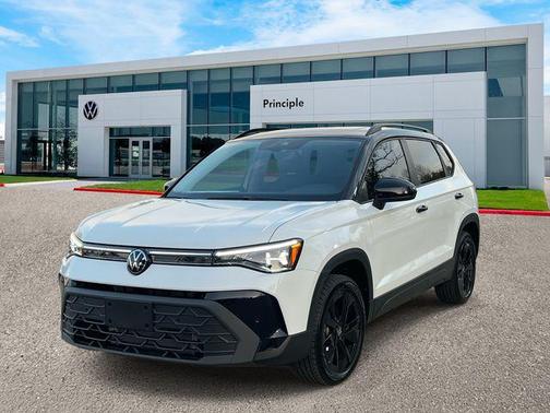 2026 Volkswagen Taos SE Black