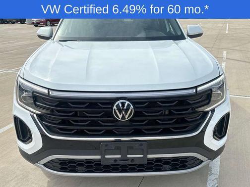 2024 Volkswagen Atlas Cross Sport 2.0T SE w/Technology 4MOTION