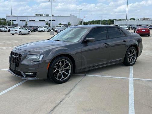 2017 Chrysler 300 S