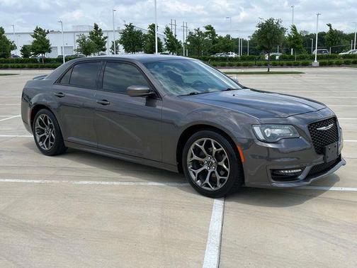2017 Chrysler 300 S