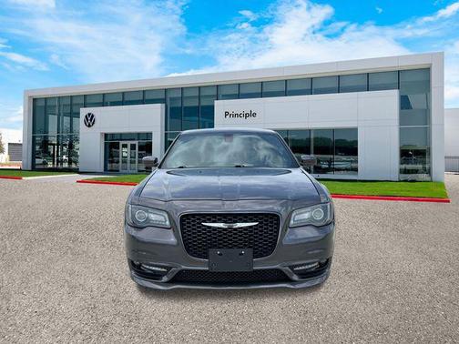 2017 Chrysler 300 S
