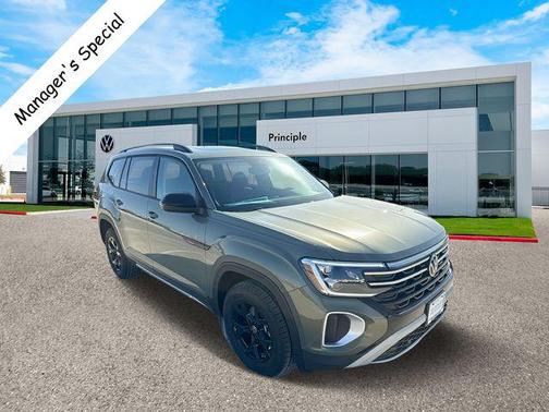 2025 Volkswagen Atlas 2.0T Peak Edition