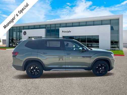 2025 Volkswagen Atlas 2.0T Peak Edition