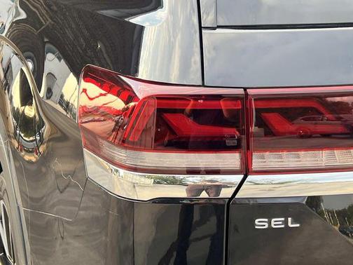 2024 Volkswagen Atlas 2.0T SEL Premium R-Line 4MOTION