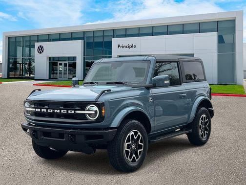 2022 Ford Bronco Outer Banks