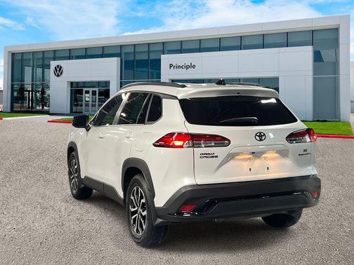 2025 Toyota Corolla Hybrid SE