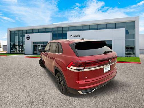 2025 Volkswagen Atlas Cross Sport 2.0T SE w/Technology