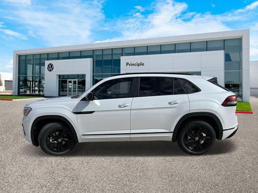 2025 Volkswagen Atlas Cross Sport 2.0T SEL
